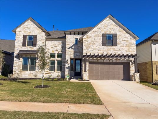 Attached, Exterior, Facade, Brick Traditional