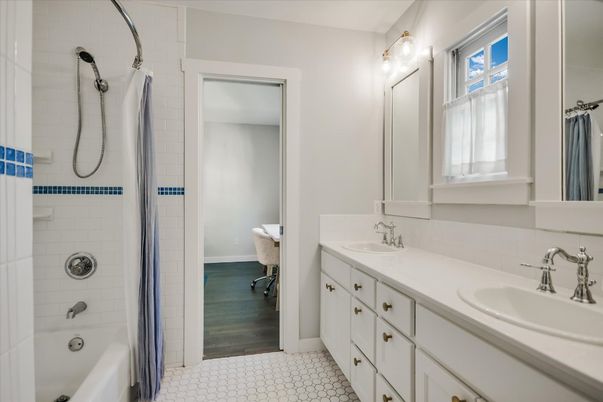Bathroom, Dual Sink Vanities, Interior, Wood Texture Flooring