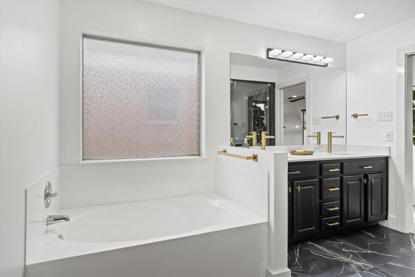 Bathroom, Dual Sink Vanities, Interior, Marble, Recessed Lighting