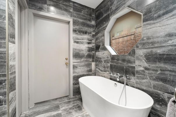 Bathroom, Free Standing Baths, Interior