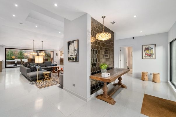 Chandelier, Interior, Living room, Pendant Lights, Recessed Lighting