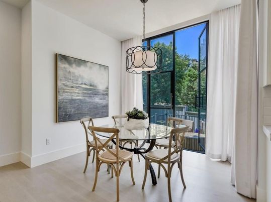 Chandelier, Dining room, Interior, Pendant Lights