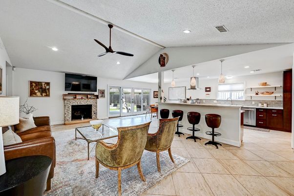 Fireplace, Interior, Kitchen, Living room, Pendant Lights, Recessed Lighting