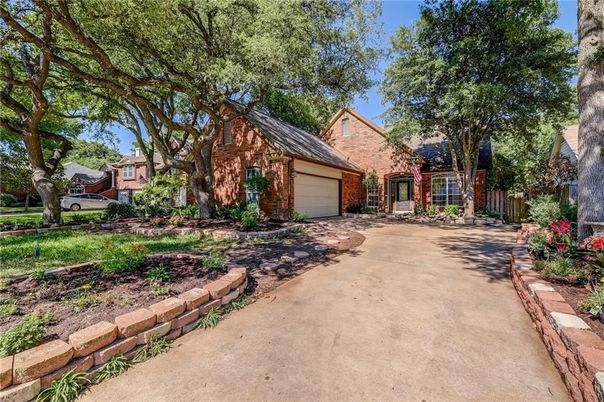 Attached, Exterior, Facade, Brick Facade, Tudor Revival