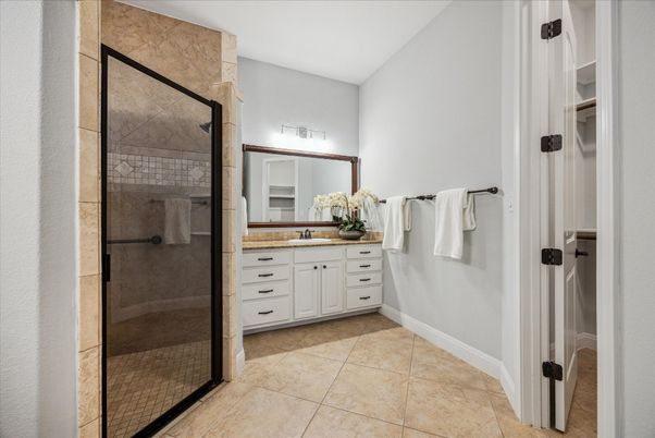 Bathroom, Glass Shower, Interior