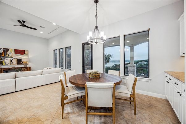 Dining room, Interior, Living room, Pendant Lights, Recessed Lighting, Water