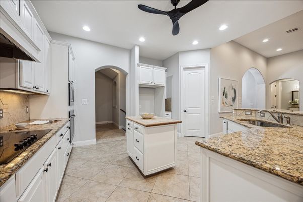 Interior, Kitchen, Recessed Lighting