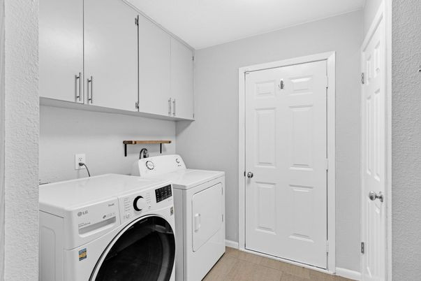 Interior, Washer