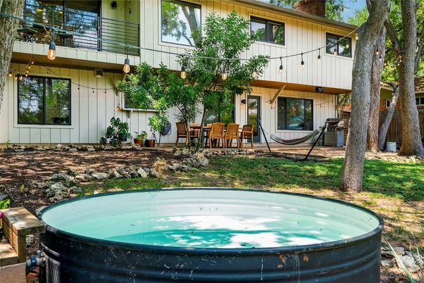 Backyard, Exterior, Pool