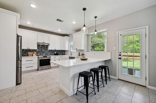 Interior, Kitchen, Pendant Lights, Recessed Lighting, Stainless Steel Appliances