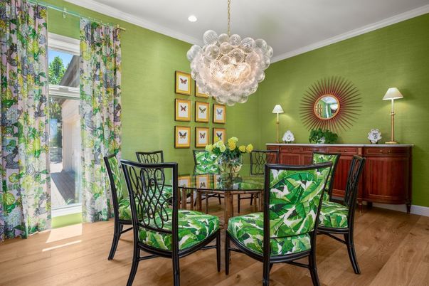 Chandelier, Dining room, Interior, Recessed Lighting, Wood Texture Flooring