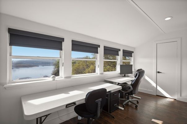 Home Office, Interior, Recessed Lighting, Wood Texture Flooring