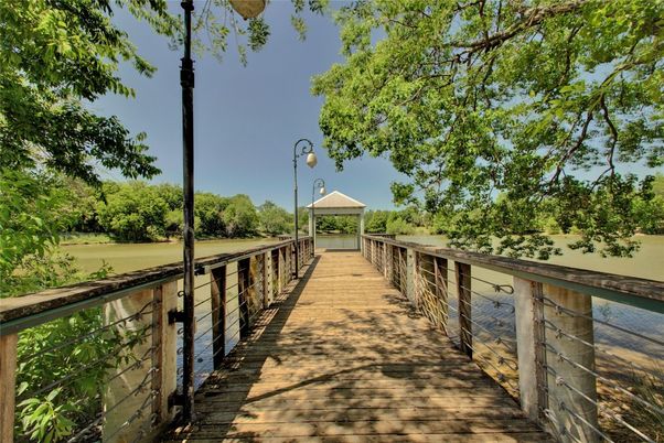 Exterior, Water