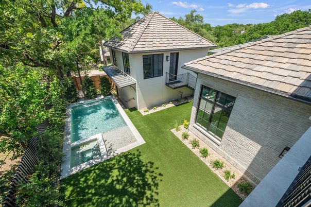 Backyard, Exterior, Pool