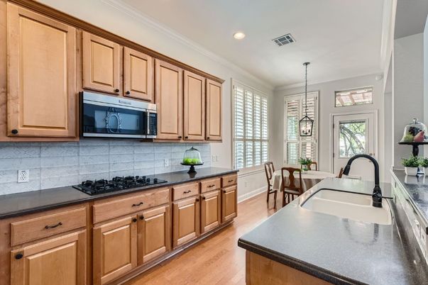 Dining room, Interior, Kitchen, Pendant Lights, Recessed Lighting, Wood Texture Flooring