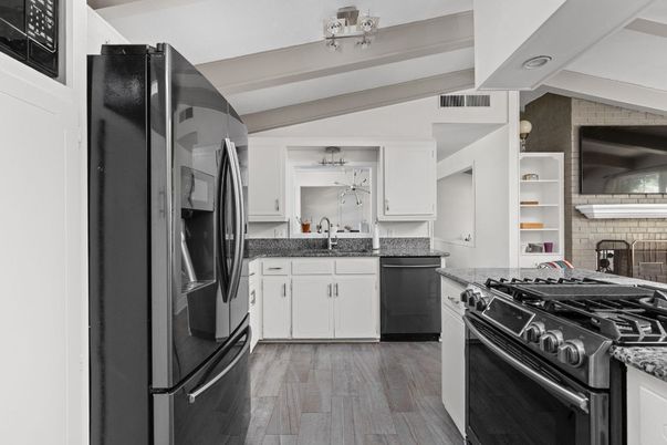 Interior, Kitchen, Stainless Steel Appliances, Wood Texture Flooring