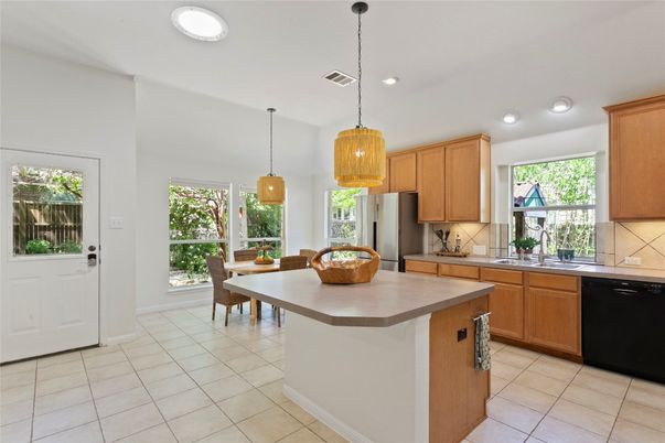 Dining room, Interior, Kitchen, Pendant Lights, Recessed Lighting