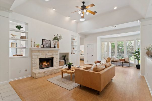 Fireplace, Interior, Living room, Recessed Lighting, Wood Texture Flooring
