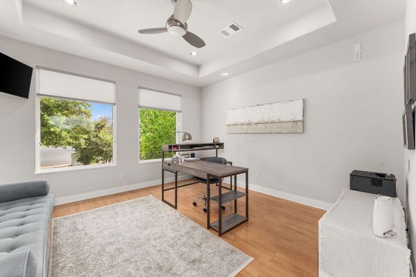 Home Office, Interior, Recessed Lighting, Wood Texture Flooring