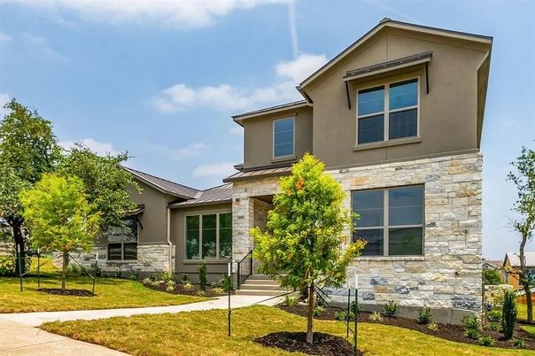 Exterior, Facade, American Craftsman