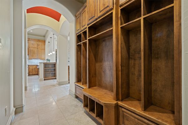 Interior, Recessed Lighting, Walk-in Closets