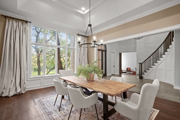 Chandelier, Dining room, Interior, Pendant Lights, Recessed Lighting, Wood Texture Flooring
