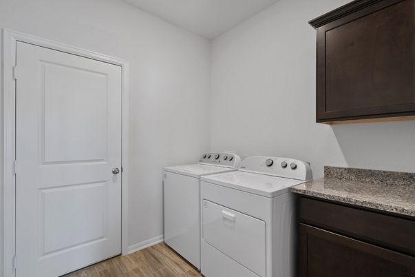 Interior, Washer, Wood Texture Flooring