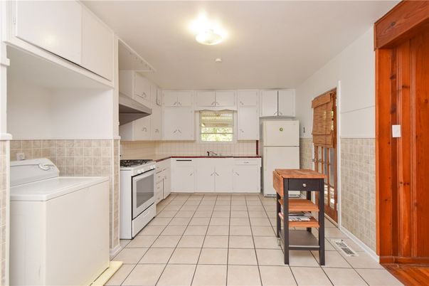 Interior, Kitchen, Washer