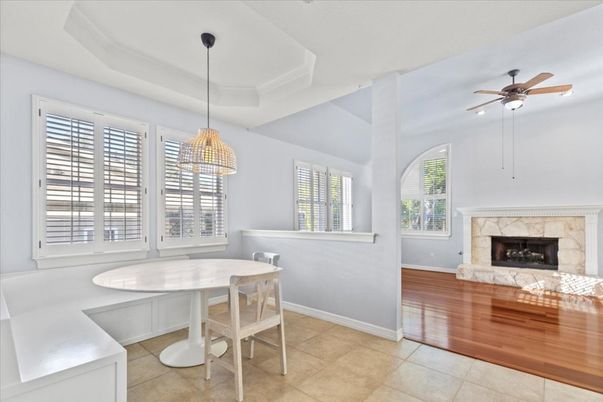 Chandelier, Dining room, Fireplace, Interior, Pendant Lights, Wood Texture Flooring