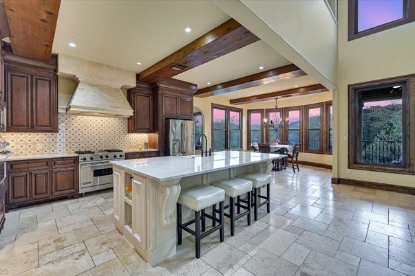 Chandelier, Dining room, Interior, Kitchen, Pendant Lights, Recessed Lighting, Stainless Steel Appliances, Wooden Beams