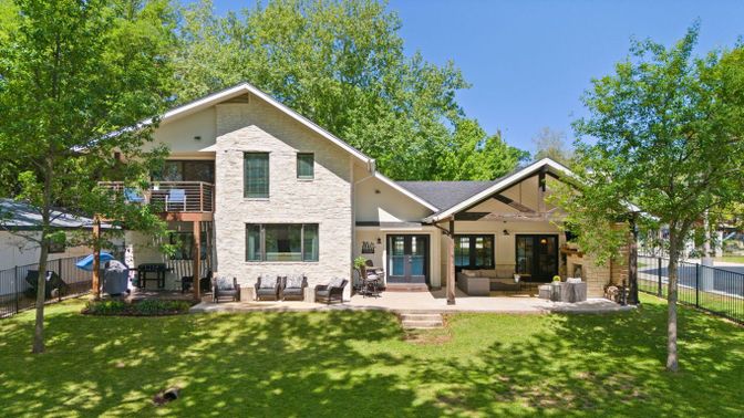 Backyard, Exterior, Facade, American Craftsman