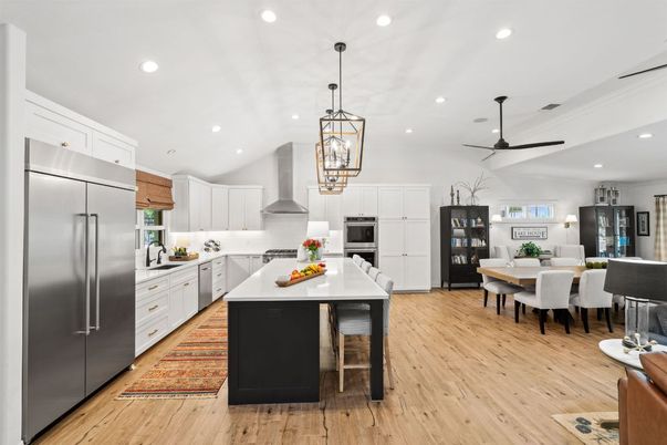 Dining room, Interior, Kitchen, Pendant Lights, Recessed Lighting, Stainless Steel Appliances, Wood Texture Flooring