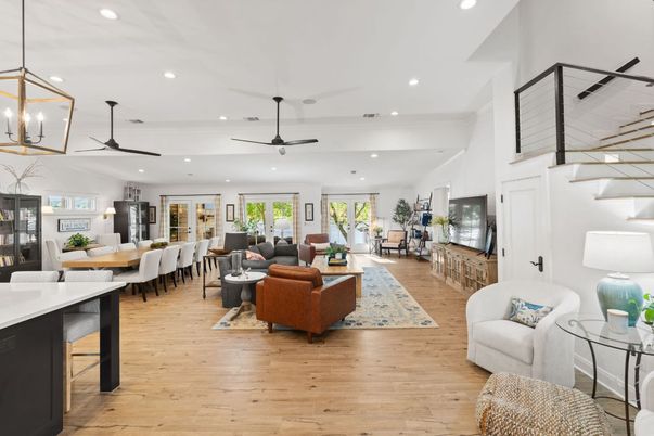 Dining room, Interior, Living room, Pendant Lights, Recessed Lighting, Wood Texture Flooring