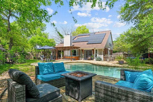 Exterior, Pool, Solar Panels