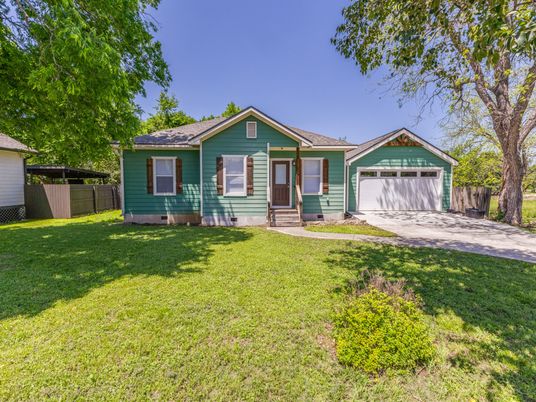 Attached, Backyard, Exterior, Facade, Ranch