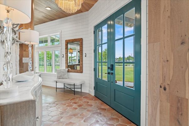 Chandelier, Interior, Recessed Lighting