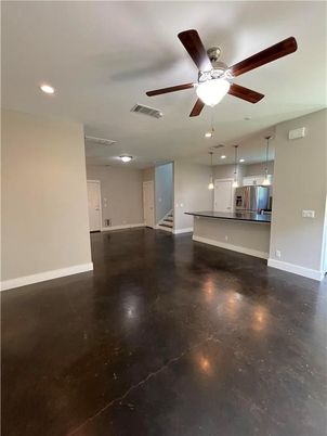 Empty room, Interior, Recessed Lighting