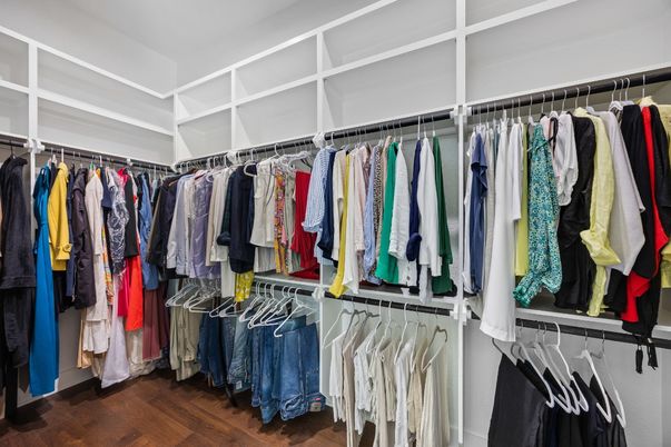 Interior, Walk-in Closets, Wood Texture Flooring