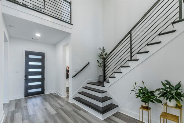 Interior, Recessed Lighting, Wood Texture Flooring