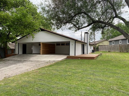 Backyard, Detached Garage, Exterior