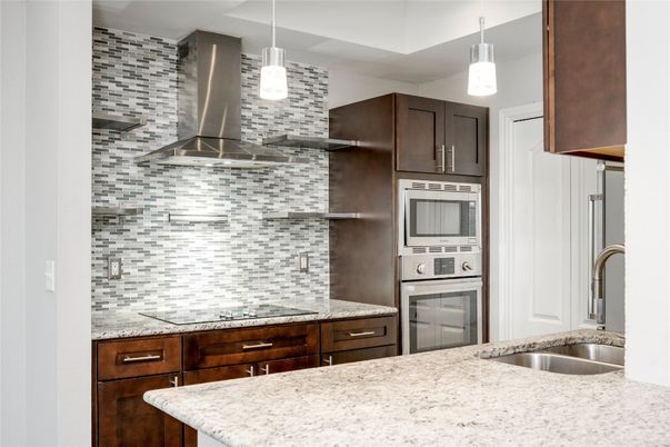 Interior, Kitchen, Pendant Lights, Stainless Steel Appliances