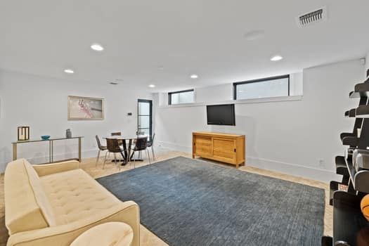 Dining room, Fitness Equipment, Interior, Recessed Lighting