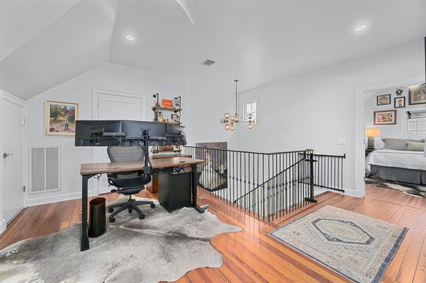 Bedroom, Home Office, Interior, Pendant Lights, Recessed Lighting, Wood Texture Flooring