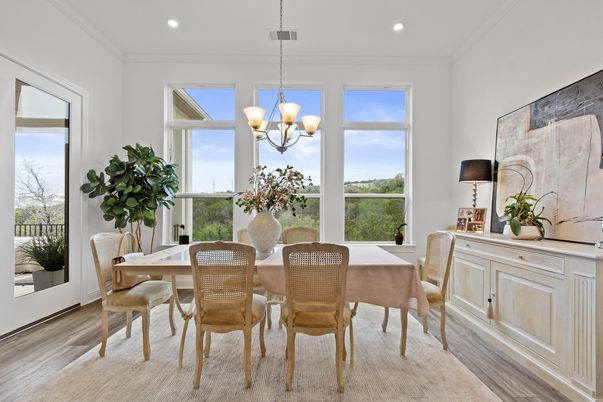 Chandelier, Dining room, Interior, Recessed Lighting, Wood Texture Flooring