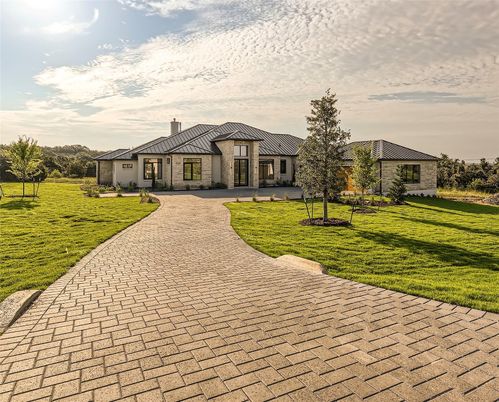 Backyard, Exterior, Facade, French Provincial