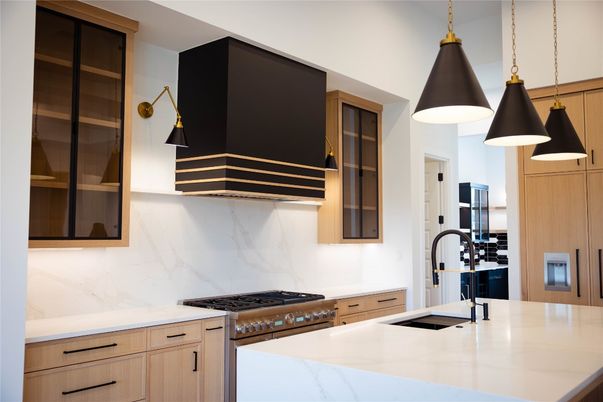 Interior, Kitchen, Pendant Lights, Stainless Steel Appliances