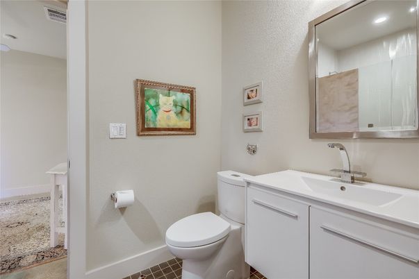 Bathroom, Interior, Recessed Lighting