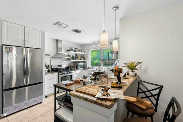 Interior, Kitchen, Pendant Lights, Stainless Steel Appliances