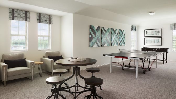 Game Room, Interior