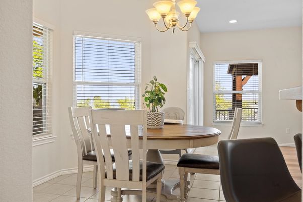 Chandelier, Dining room, Interior, Recessed Lighting